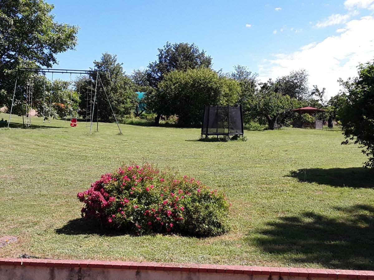 Bed and Breakfast Gitenchassagne Thurins Экстерьер фото